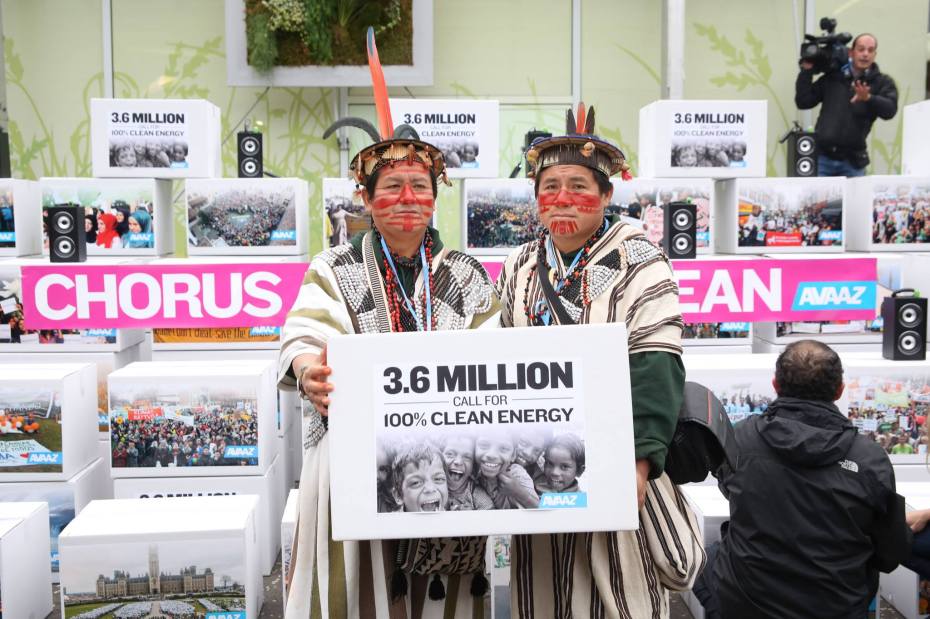 Avaaz_Chorus for 100 percent Clean